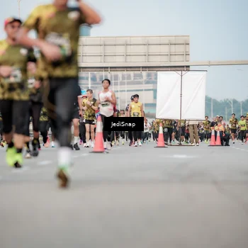 Runner Photo 6707172