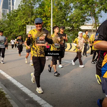 Runner Photo 6707178