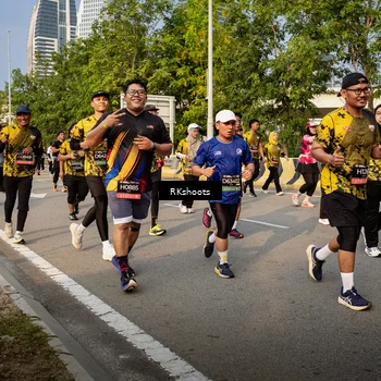 Runner Photo 6707197