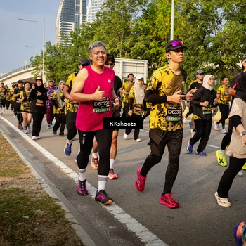 Runner Photo 6707223