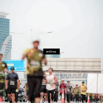 Runner Photo 6707249