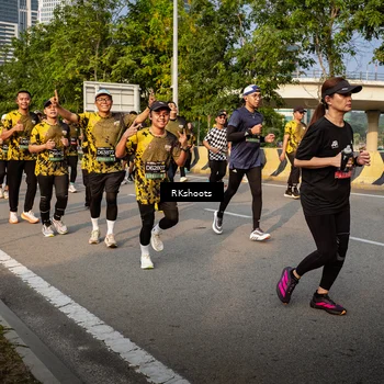 Runner Photo 6707296