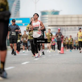 Runner Photo 6707305