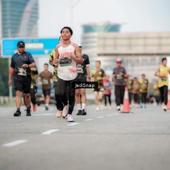 Runner Photo 6707364