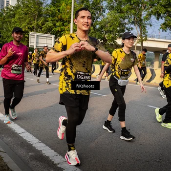 Runner Photo 6707416