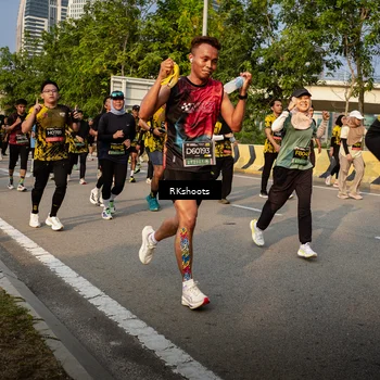 Runner Photo 6707430