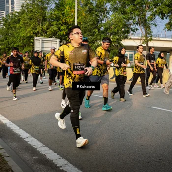 Runner Photo 6707435