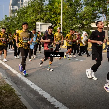Runner Photo 6707441
