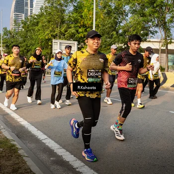 Runner Photo 6707450