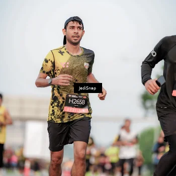 Runner Photo 6707462