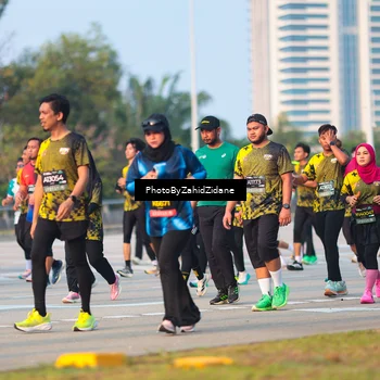 Runner Photo 6707492
