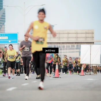 Runner Photo 6707504