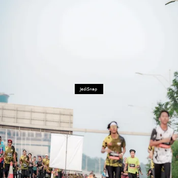 Runner Photo 6707528