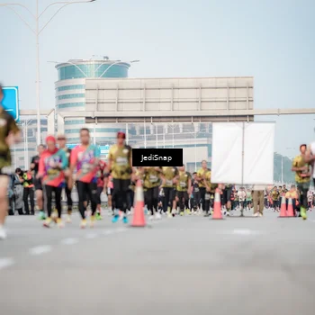 Runner Photo 6707580