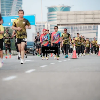 Runner Photo 6707588