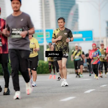 Runner Photo 6707609