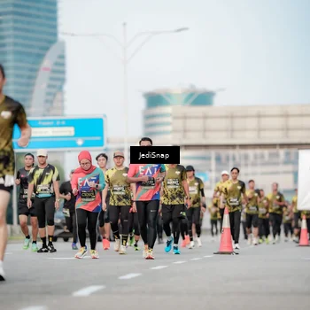 Runner Photo 6707616