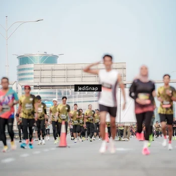 Runner Photo 6707637