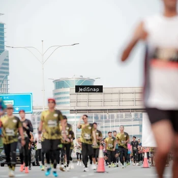 Runner Photo 6707690