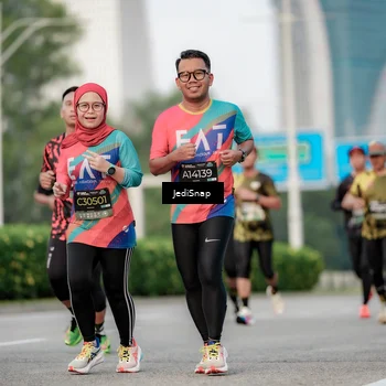 Runner Photo 6707720