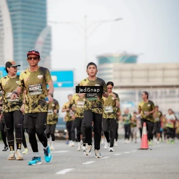 Runner Photo 6707741