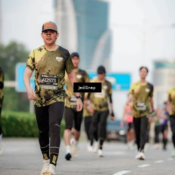 Runner Photo 6707795