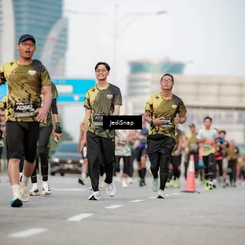 Runner Photo 6707828
