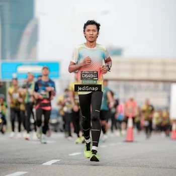 Runner Photo 6707849