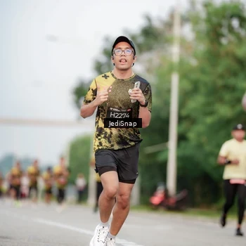Runner Photo 6707854