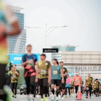 Runner Photo 6707855