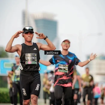 Runner Photo 6707864