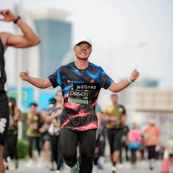Runner Photo 6707871