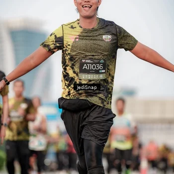 Runner Photo 6707875
