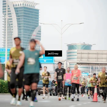 Runner Photo 6707888