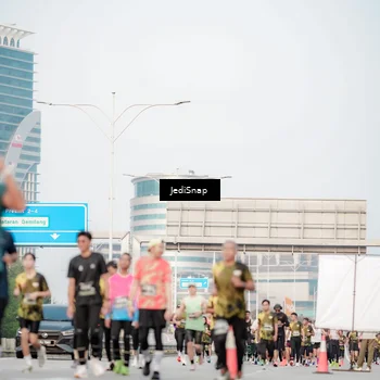 Runner Photo 6707890