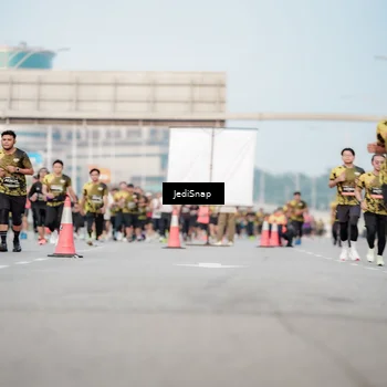 Runner Photo 6707909