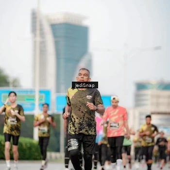 Runner Photo 6707921