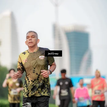 Runner Photo 6707941