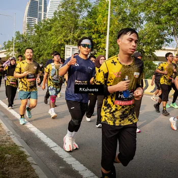 Runner Photo 6707957