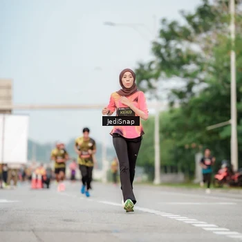 Runner Photo 6707971