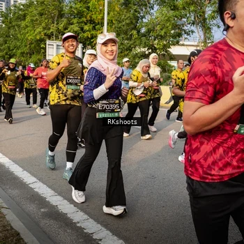 Runner Photo 6708007
