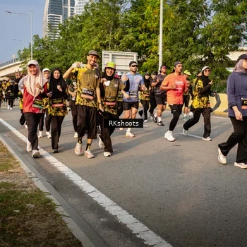 Runner Photo 6708022