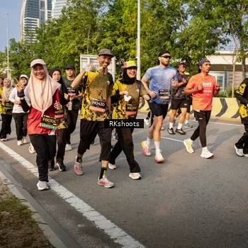 Runner Photo 6708034