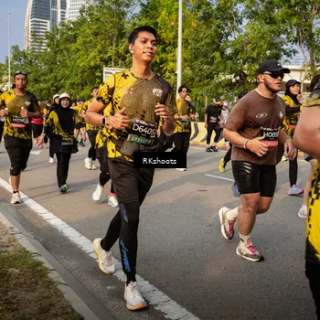 Runner Photo 6708053
