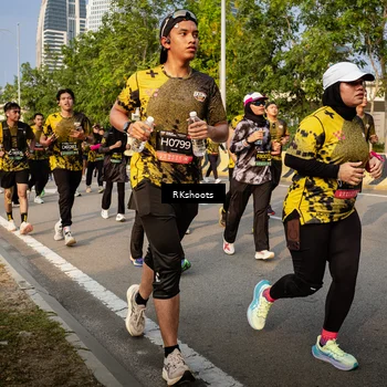 Runner Photo 6708062