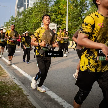 Runner Photo 6708071