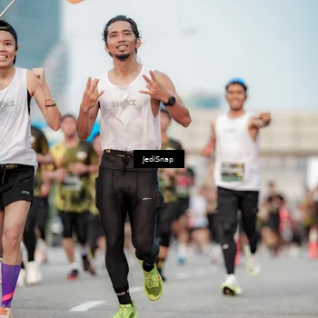 Runner Photo 6708154
