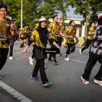 Runner Photo 6708172