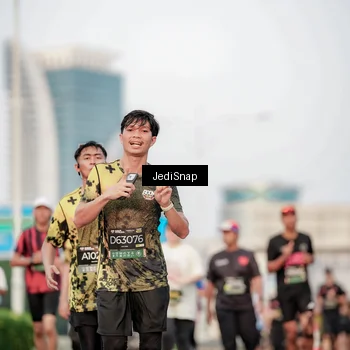 Runner Photo 6708183