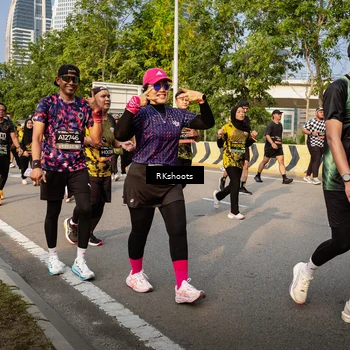 Runner Photo 6708187